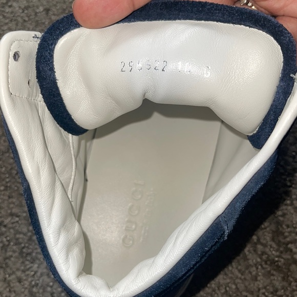 Men’s Gucci hightop sneakers. - Picture 5 of 5